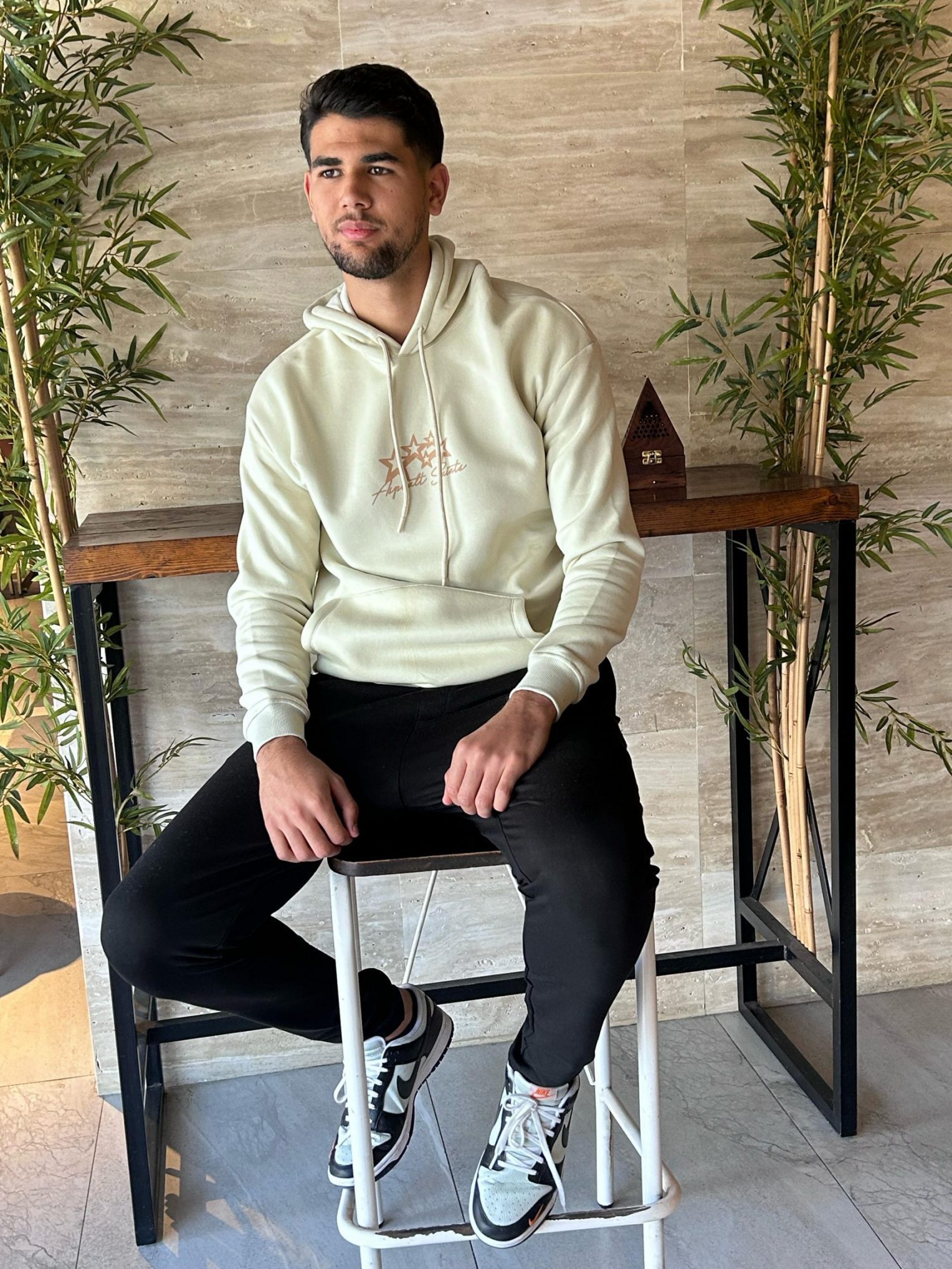 WhatsApp Image 2025-02-15 at 17.10.21